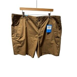 Columbia Men’s Pine Canyon Weekend Shorts 42/8 NWT